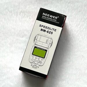 Neewer Speedlite NW-625